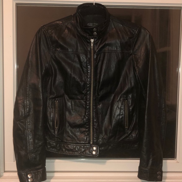 GAP Jackets & Blazers - Gap black leather moto jacket size XS